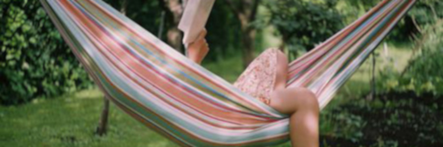 summer hammock swing reading